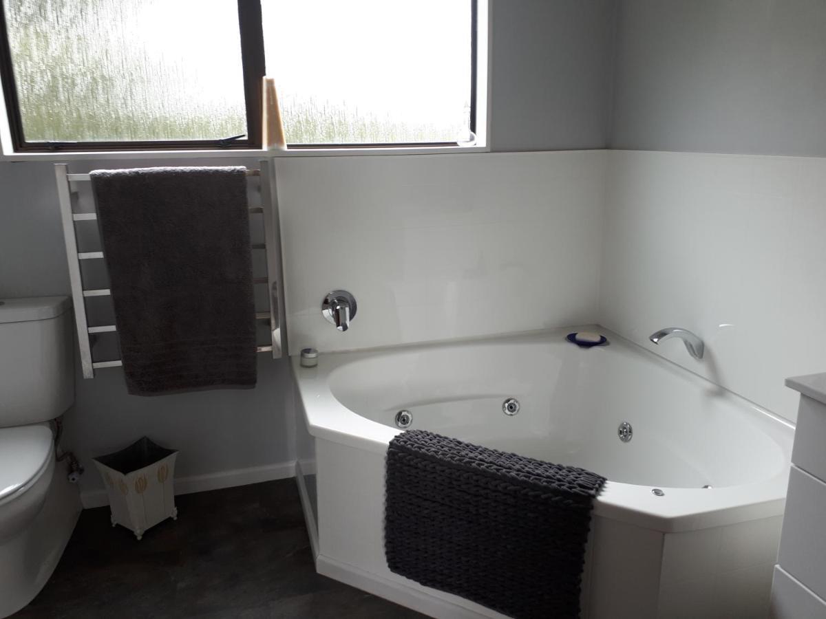 Rangaroa Heights Bed and Breakfast Taumarunui Esterno foto
